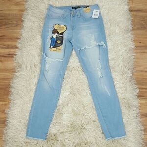 YMI Women's Distressed skinny Jeans Butt Lifting